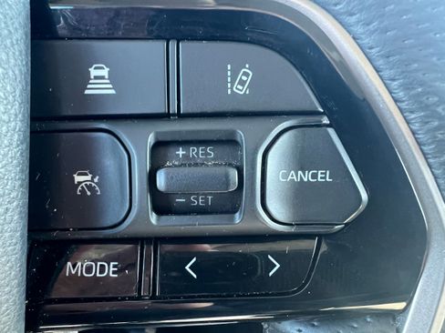 Used 2022 Toyota Tundra Limited image 22