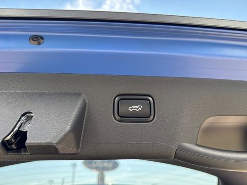 New 2026 Kia Sportage EX w/ EX Panorama Roof Package image 13