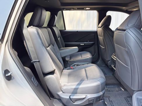 Used 2024 Lexus TX 500h AWD w/ Technology Package image 41