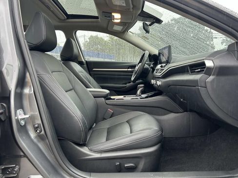 Certified 2023 Nissan Altima 2.5 SL AWD/4WD image 16