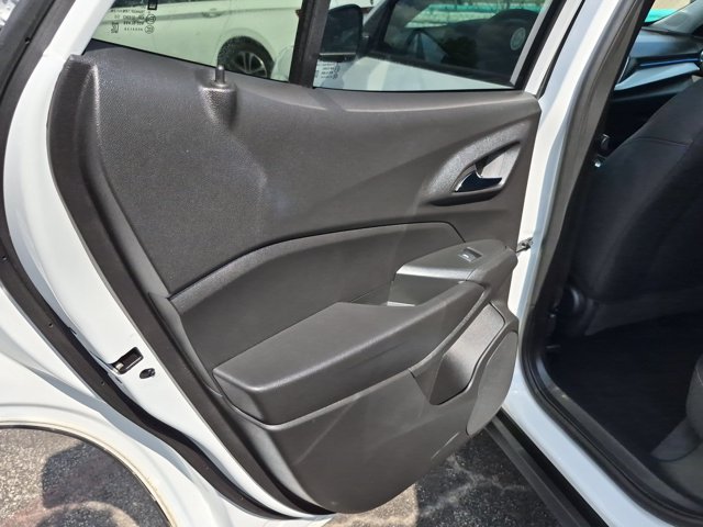 Used 2026 Chevrolet Trax LT FWD image 24