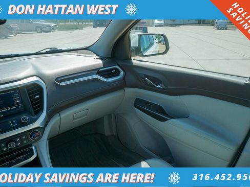 Used 2021 GMC Acadia SLT w/ Trailering Package image 15