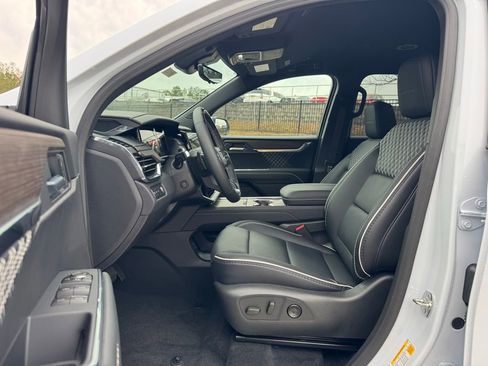 New 2026 GMC Acadia Denali w/ Super Cruise Package image 20