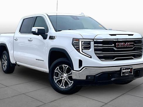 Used 2023 GMC Sierra 1500 AT4X w/ AT4X AEV Edition AWD/4WD image 3