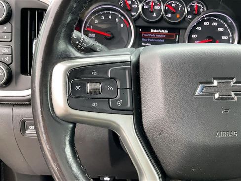 Used 2021 Chevrolet Silverado 1500 LT Trail Boss w/ Convenience Package II AWD/4WD image 22