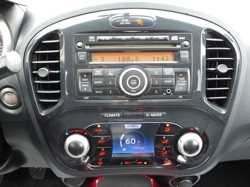 Used 2012 Nissan Juke SV image 19