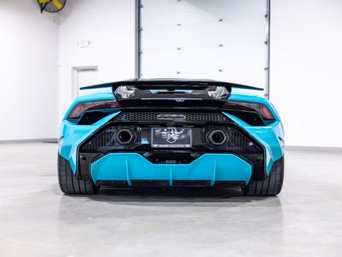 Used 2024 Lamborghini Huracan Tecnica RWD image 5