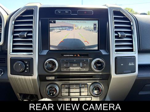 Used 2015 Ford F150 Lariat w/ Equipment Group 501A Mid AWD/4WD image 32