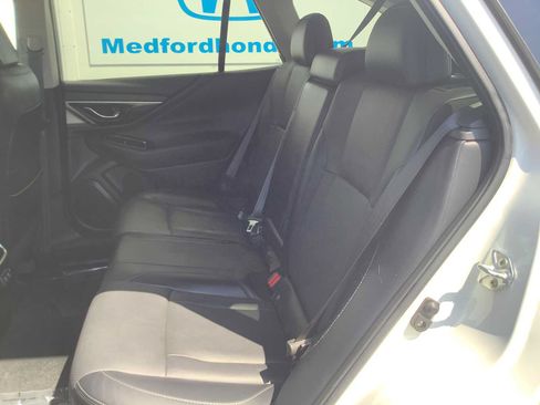 Used 2021 Subaru Outback Limited XT AWD/4WD image 13