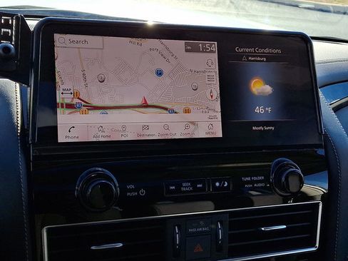 Used 2024 Nissan Armada Platinum w/ Captain's Chairs Package image 18