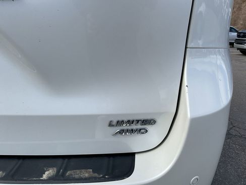 Used 2015 Toyota Sienna Limited image 21