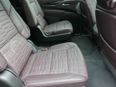 Used 2024 Cadillac Escalade Sport Platinum image 31