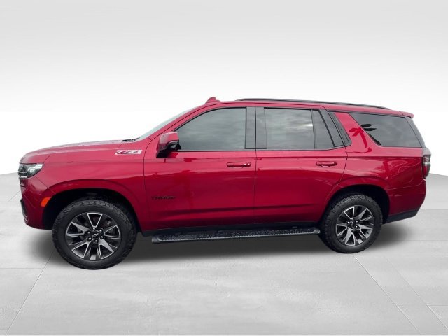 Certified 2021 Chevrolet Tahoe Z71 w/ Luxury Package AWD/4WD image 3