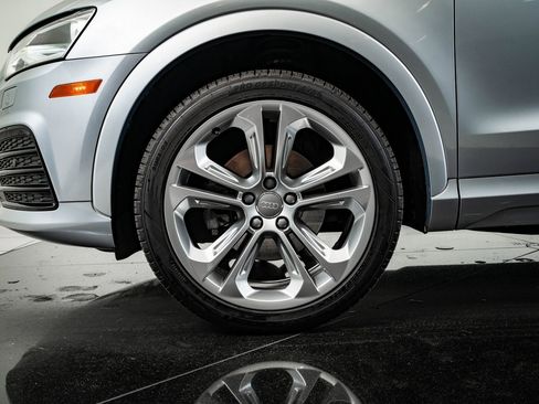 Used 2018 Audi Q3 2.0T Premium w/ Convenience Package image 13