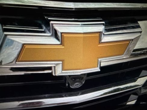 Used 2025 Chevrolet Equinox LT w/ Convenience Package II FWD image 9