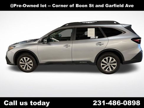 Used 2021 Subaru Outback Premium AWD/4WD image 2