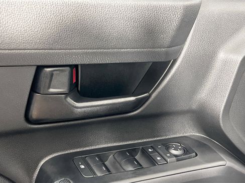 Used 2024 Toyota Tacoma SR5 image 16