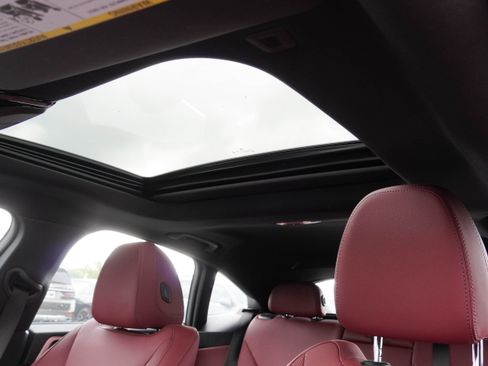 Certified 2023 BMW i4 eDrive35 RWD image 11