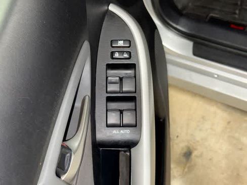 Used 2012 Toyota Prius Three FWD image 23