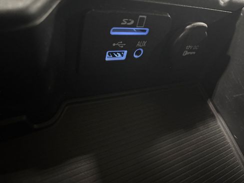 Used 2015 RAM 1500 Big Horn AWD/4WD image 22