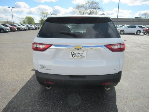 Certified 2019 Chevrolet Traverse LT FWD image 6