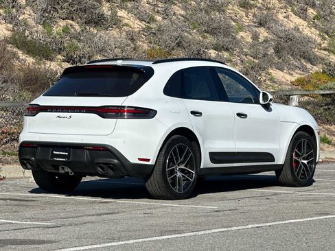 Certified 2022 Porsche Macan S image 7