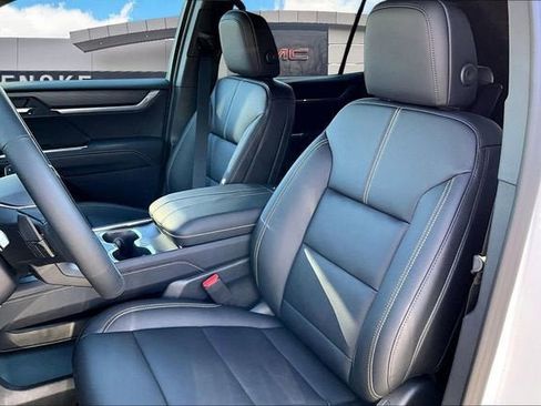 New 2026 GMC Acadia Elevation w/ Elevation Premium Package image 10