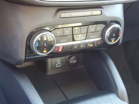 Used 2022 Ford Escape SEL image 21