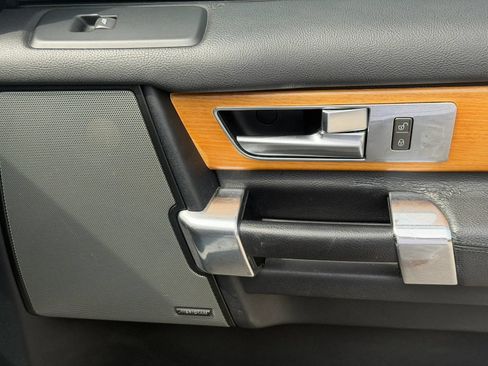 Used 2014 Land Rover LR4 HSE AWD/4WD image 10