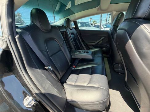 Used 2018 Tesla Model 3 Long Range RWD image 27