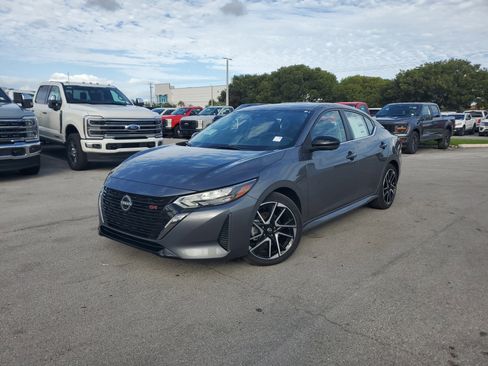 New 2025 Nissan Sentra SR w/ SR Premium Package image 26