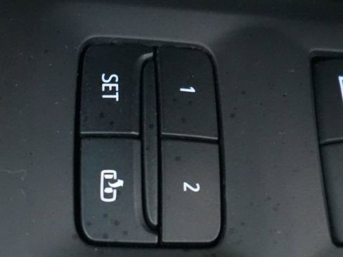 Used 2023 Chevrolet Tahoe LT image 18