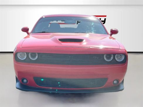 Used 2021 Dodge Challenger R/T w/ Blacktop Package image 2