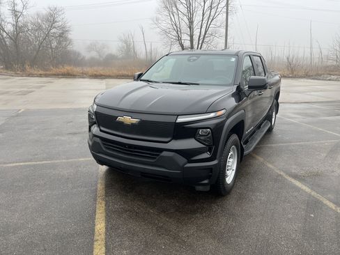 Used 2025 Chevrolet Silverado EV W/T image 6
