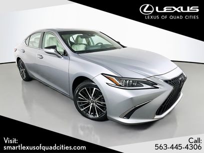 Certified 2025 Lexus ES 350 w/ Premium Package
