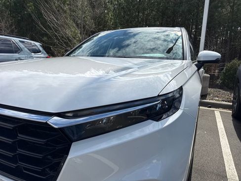 Used 2024 Honda CR-V EX-L image 13