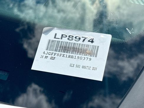 Used 2024 Mercedes-Benz GLS 580 4MATIC image 16