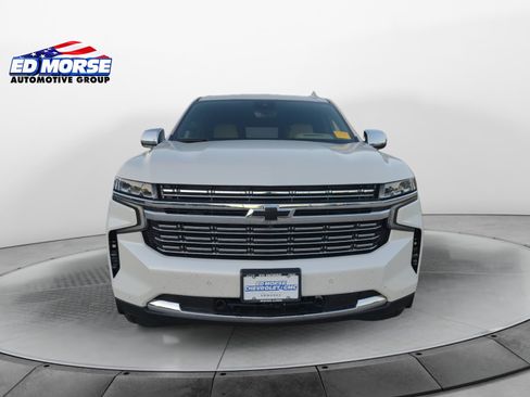 Used 2023 Chevrolet Suburban Premier AWD/4WD image 8