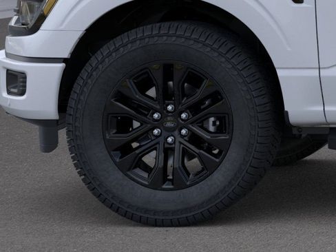 New 2025 Ford F150 XLT w/ Equipment Group 303A High image 19