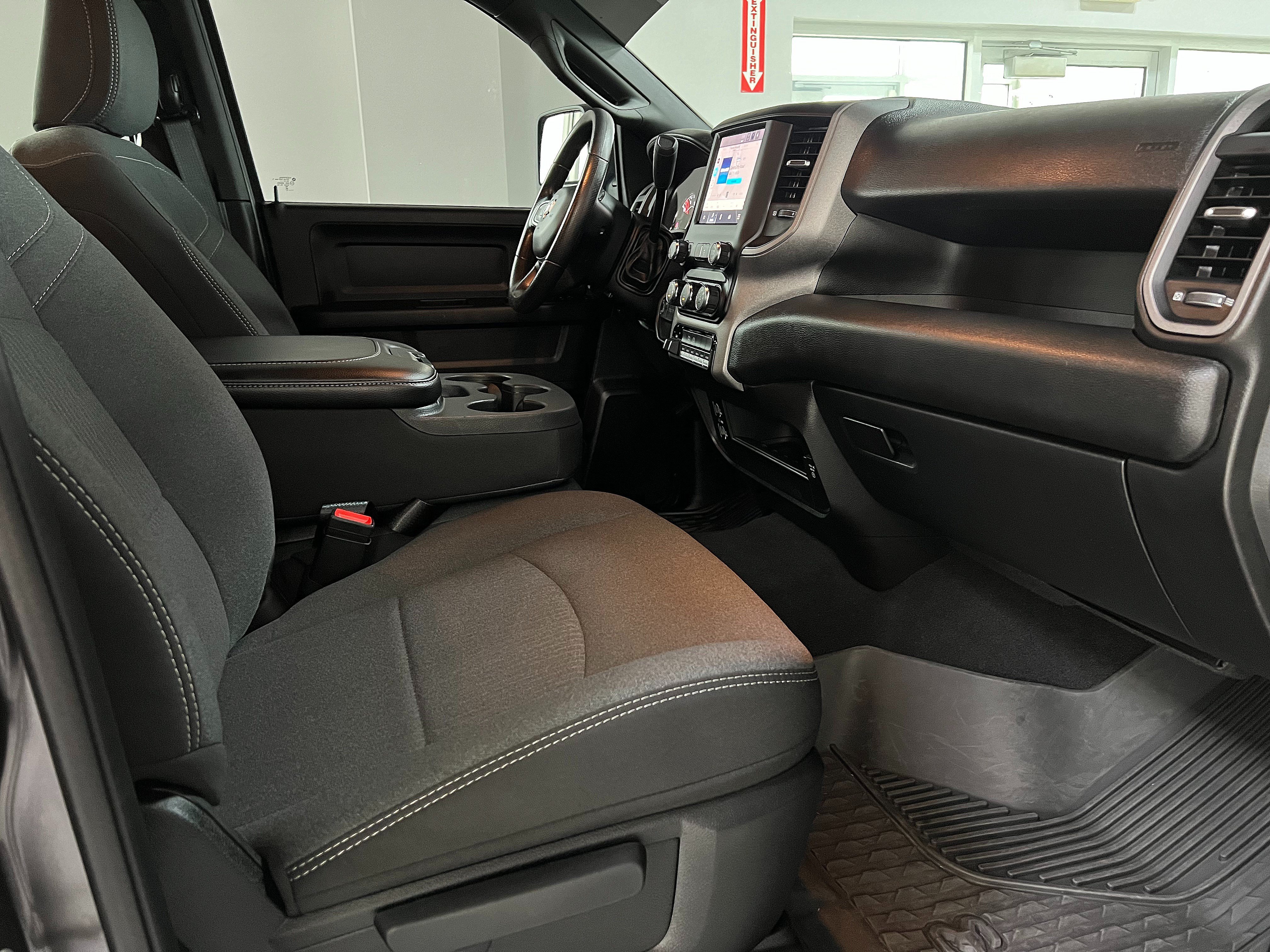 Used 2024 RAM 3500 Tradesman w/ Snow Chief Group AWD/4WD image 27