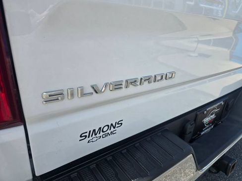 Used 2022 Chevrolet Silverado 1500 LT w/ Protection Package AWD/4WD image 34