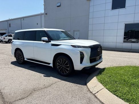 Used 2026 INFINITI QX80 Autograph w/ Premium Cargo Package AWD/4WD image 5