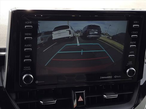 Used 2022 Toyota Corolla SE w/ SE Preferred Package image 16