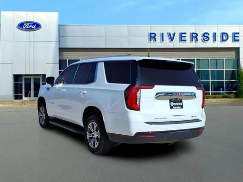 Used 2023 GMC Yukon SLE AWD/4WD image 5