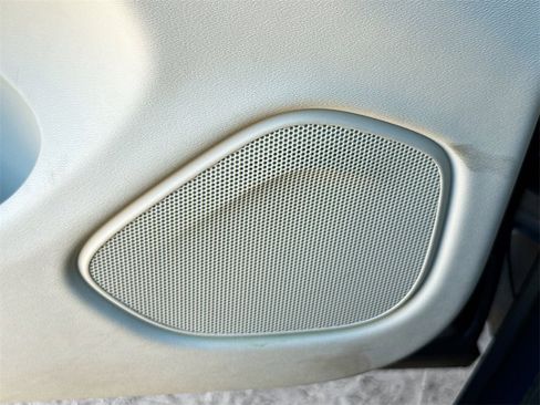 Used 2023 Volvo XC60 B5 Plus image 20