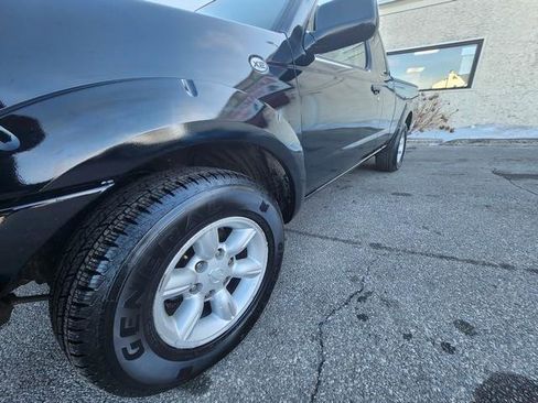 Used 2004 Nissan Frontier XE w/ (VTP) Value Truck Pkg image 17