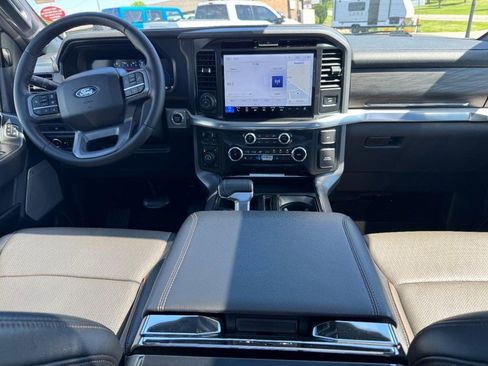 Used 2025 Ford F150 Lariat w/ Equipment Group 502A High AWD/4WD image 13