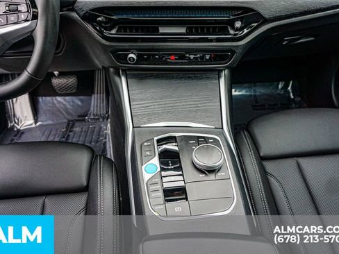 Used 2025 BMW i4 eDrive40 image 41