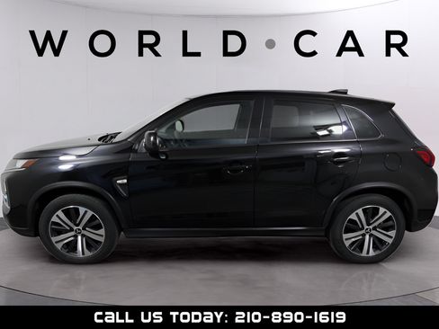 Used 2022 Mitsubishi Outlander Sport ES FWD image 4
