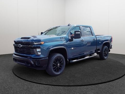 New 2026 Chevrolet Silverado 2500 Custom w/ Custom Value Package image 3